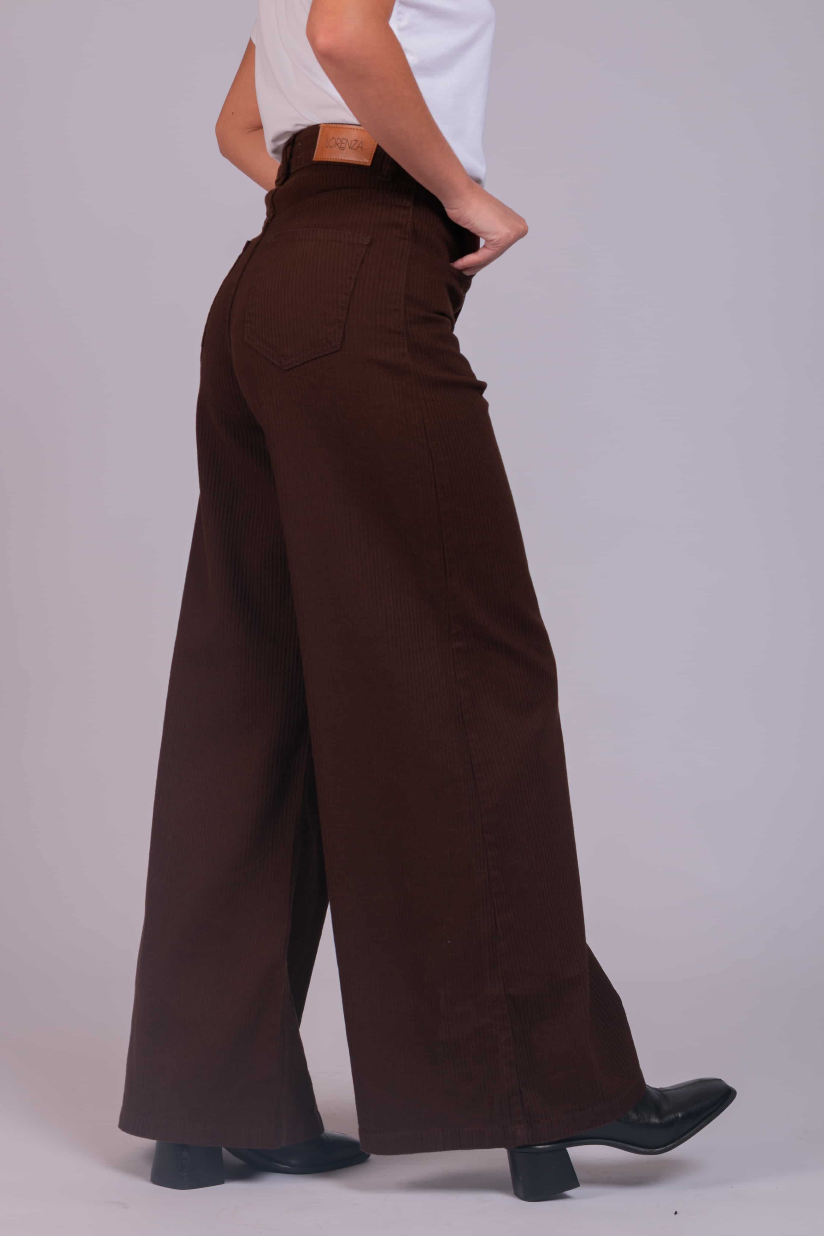 Pantalón wide leg pana